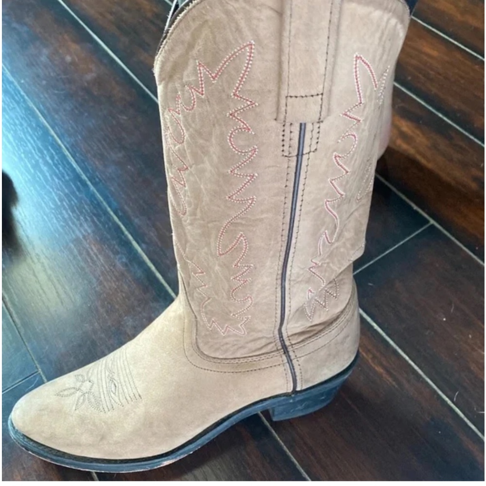 Cowgirl boots - leather!